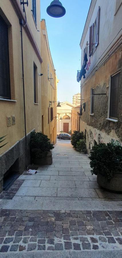 Apartment Vsg25 Nel Centro Di Cagliari Eksteriør bilde